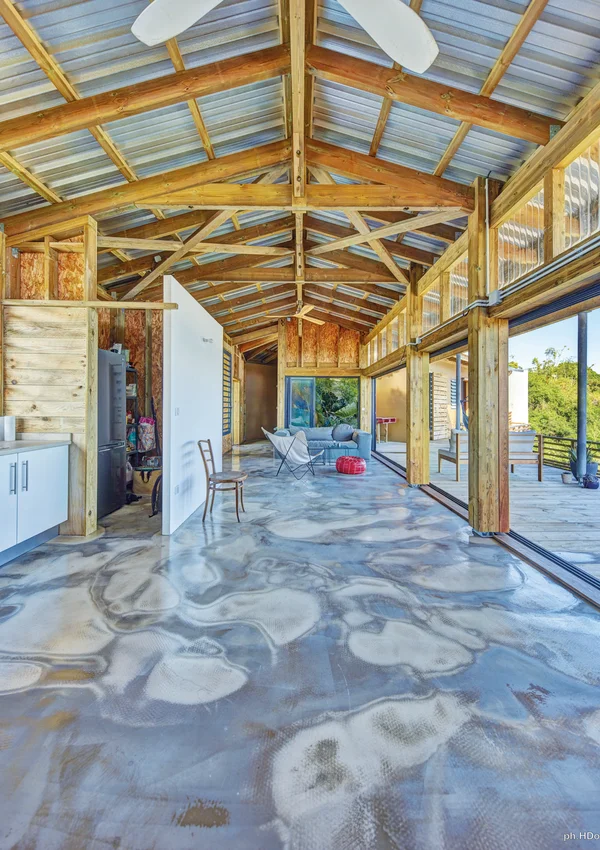 Design en L de la Maison T2TX Réunion avec jardin contemplatif