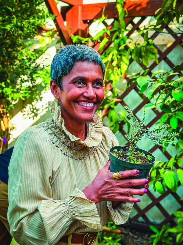 Ericka Bareigts, présidente de l'ARB, s'engage pour la Biodiversité Réunionnaise